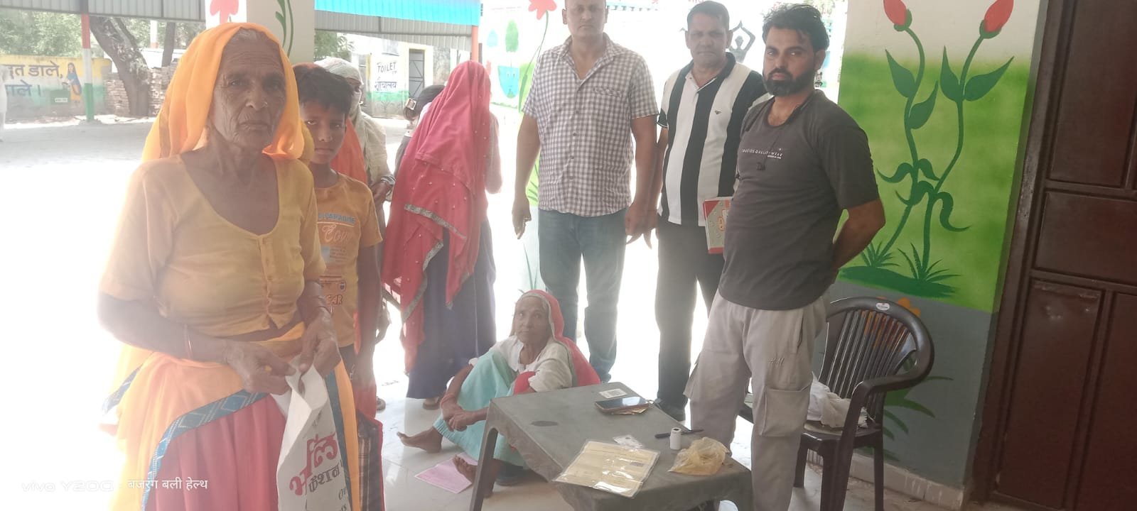 Breaking News: रेवाड़ी पुलिस ने ग्रामीणों को दिलाई नशे से दूर रहने की शपथ