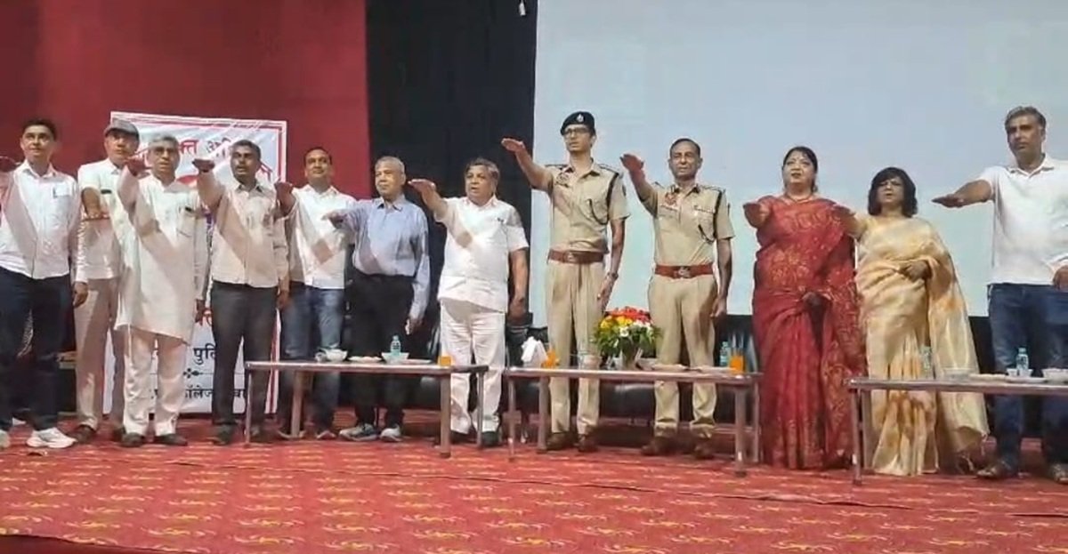 प्रतिष्ठित केएलपी (KLP) कॉलेज में जिला पुलिस प्रशासन की ओर से एक भव्य और विशाल जागरूकता कार्यक्रम का आयोजन किया गया।