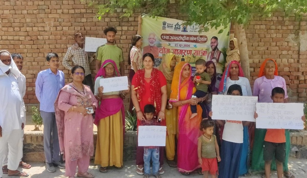 Rewari News: रालियावास में निकाली योग जागरण यात्रा