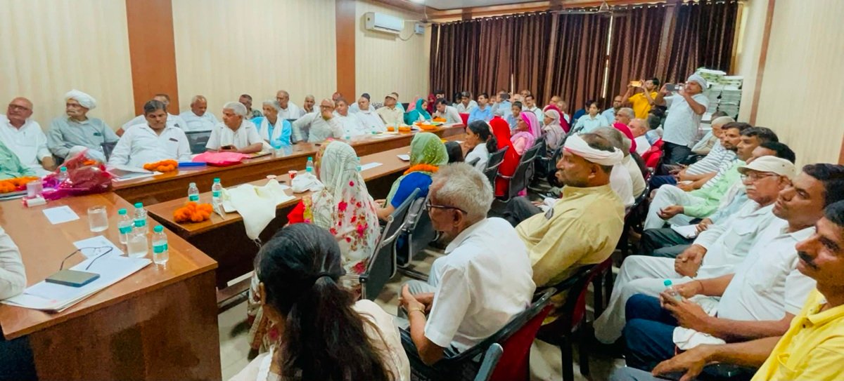 उत्कृष्ट योगदान देने वाली प्रतिभाओं को अरावली किसान क्लब रेवाड़ी ने किया सम्मानित
