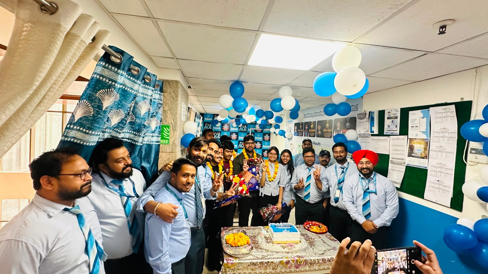 AESL BHIWADI के 8 छात्रों ने नीट परीक्षा में शीर्ष रैंक हासिल कर लहराया परचम 1 AESL BHIWADI के 8 छात्रों ने नीट परीक्षा में शीर्ष रैंक हासिल कर लहराया परचम