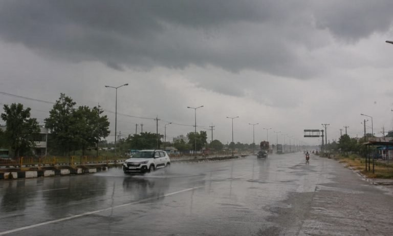 हरियाणा में मानसून की दमदार वापसी, 13 जिलों में तेज बारिश का अलर्ट; अगले चार दिन बदला रहेगा मौसम