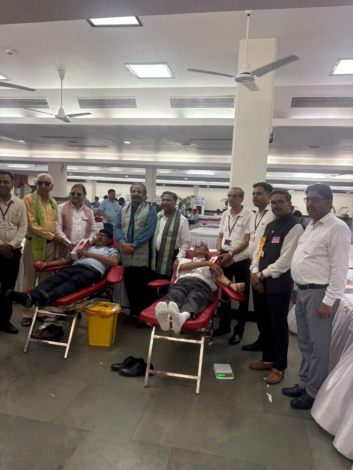 धारूहेड़ा स्थित हीरो मोटोकॉर्प (Hero MotoCorp) प्लांट में एक विशाल स्वैच्छिक रक्तदान शिविर