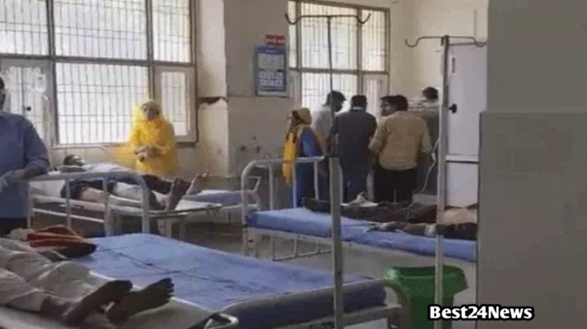 कोसली के नागरिक अस्पताल पहुंचाया गया, जहां डॉक्टरों की टीम उनका उपचार जारी
