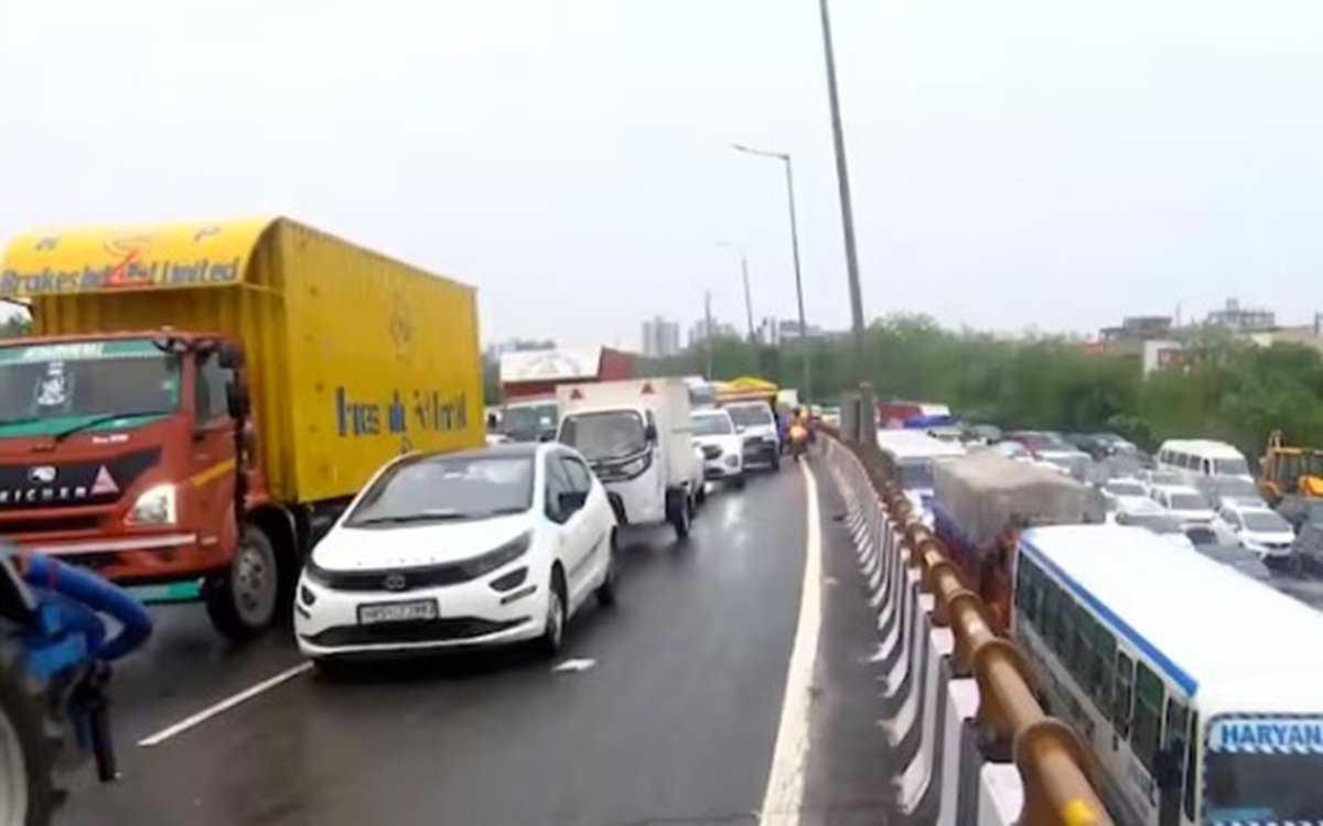 दिल्ली-जयपुर हाईवे पर फिर आफत