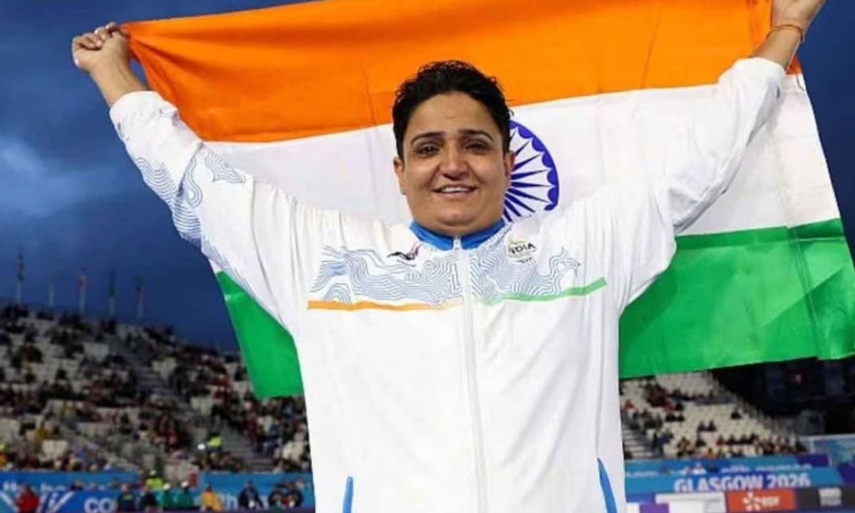 शर्मिला की जीत पर माँ और पति ने अब कह दी ये बड़ी बात