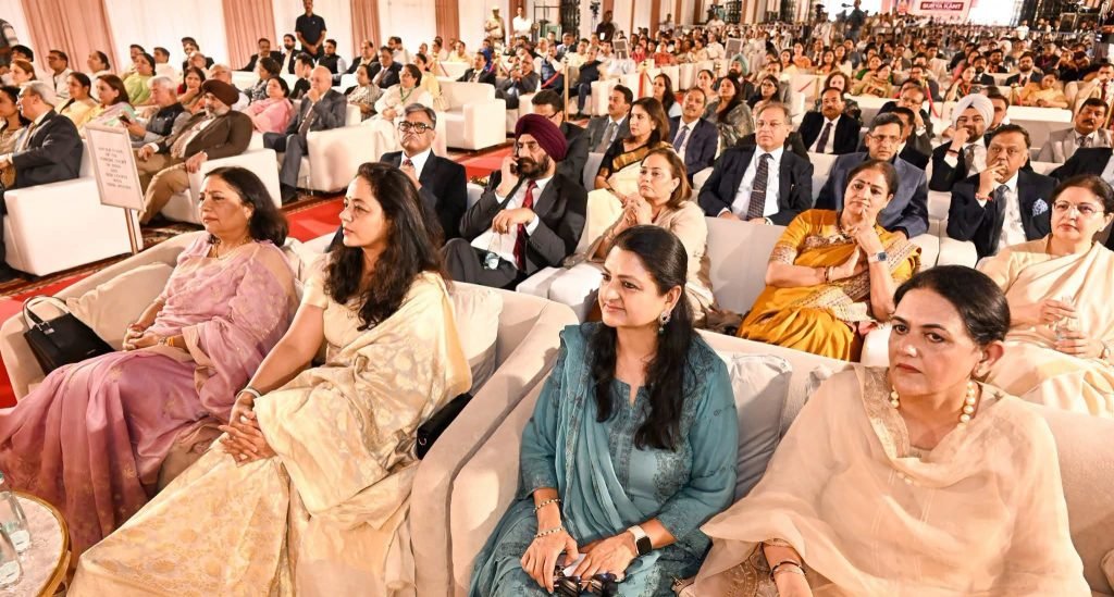 गुरुग्राम में 295 करोड़ से बना 'टावर ऑफ जस्टिस', सीएम सैनी और CJI सूर्यकांत ने किया उद्घाटन