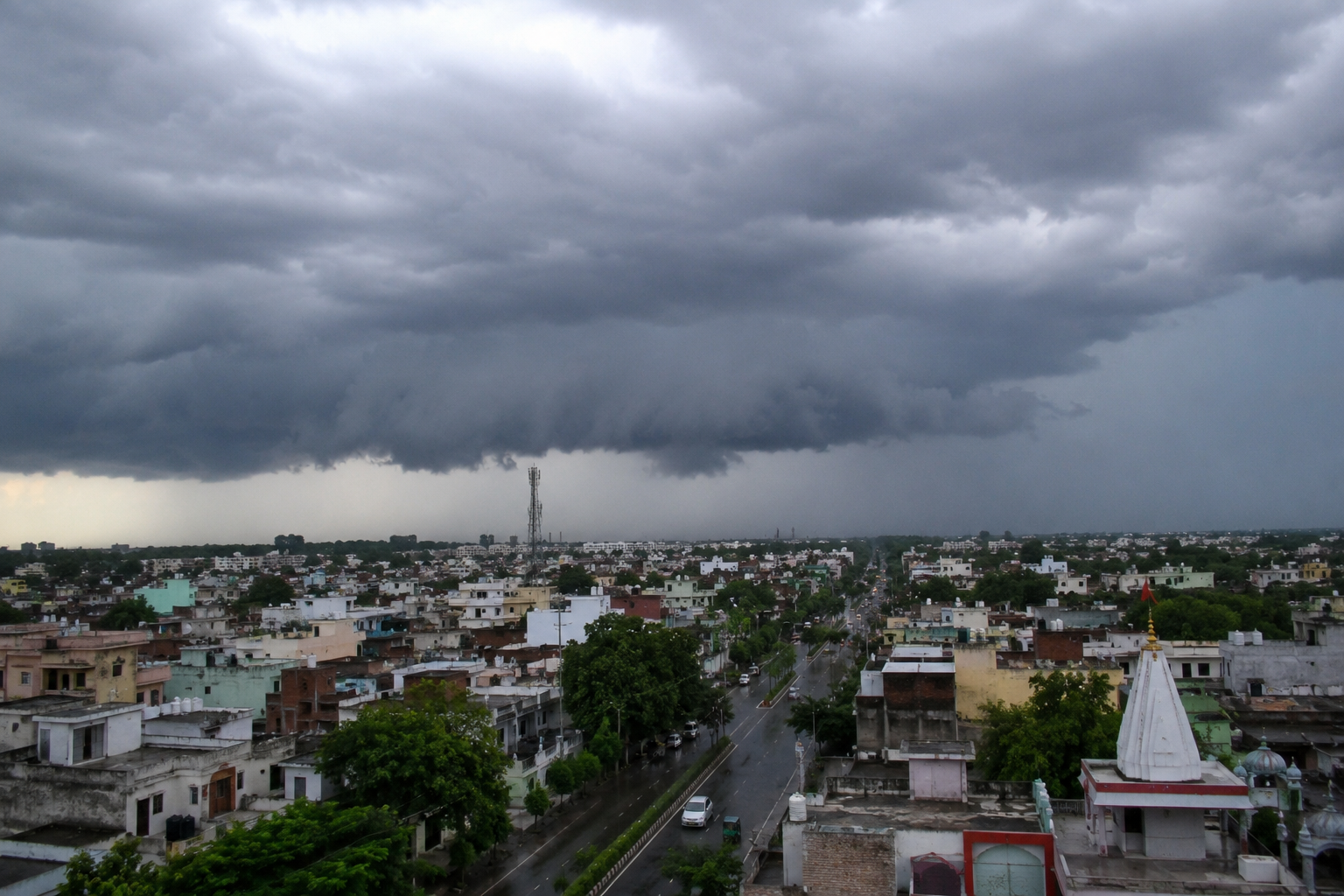 अगले 3 घंटे में रेवाड़ी सोनीपत सहित इन जिलों में होगी आंधी तूफान के साथ भारी बारिश, IMD ने जारी किया रेड अलर्ट 1 Haryana Rain Alert