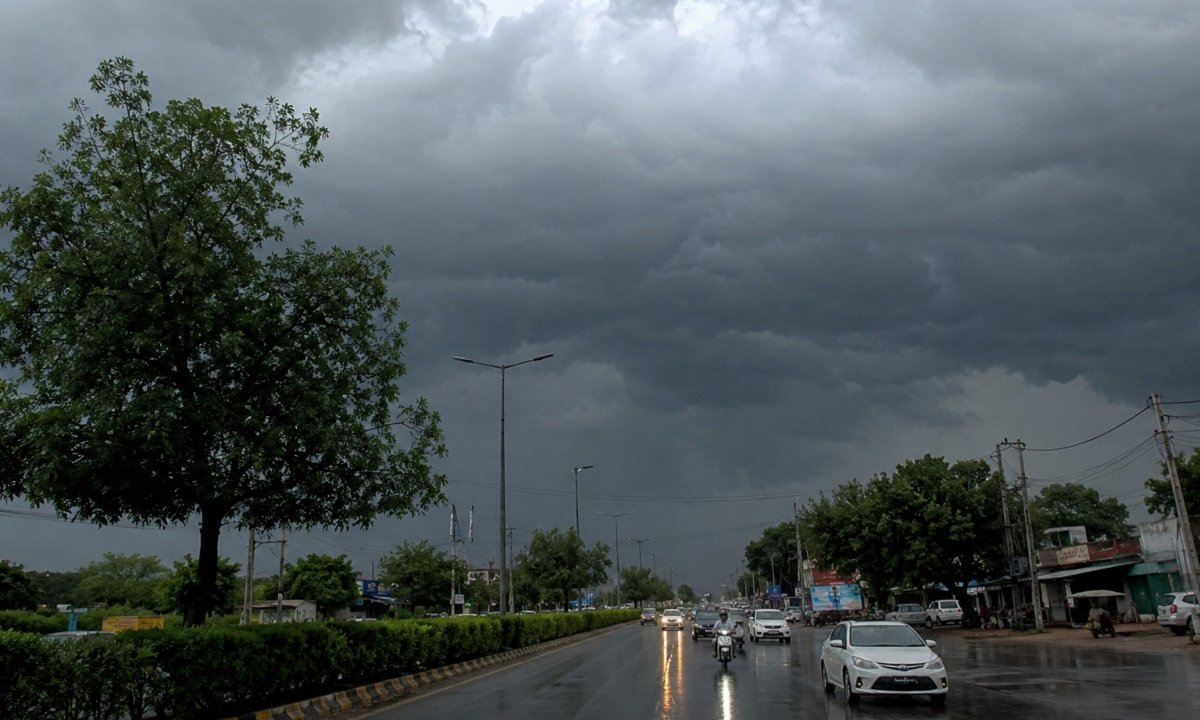रेवाड़ी गुरुग्राम सहित कई जिलों में बढ़ी उमस,