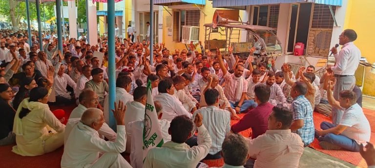 Breaking News: बिजली कर्मचारियों की क्या है मागें, क्यों किया रेवाड़ी में विरोध प्रदर्शन