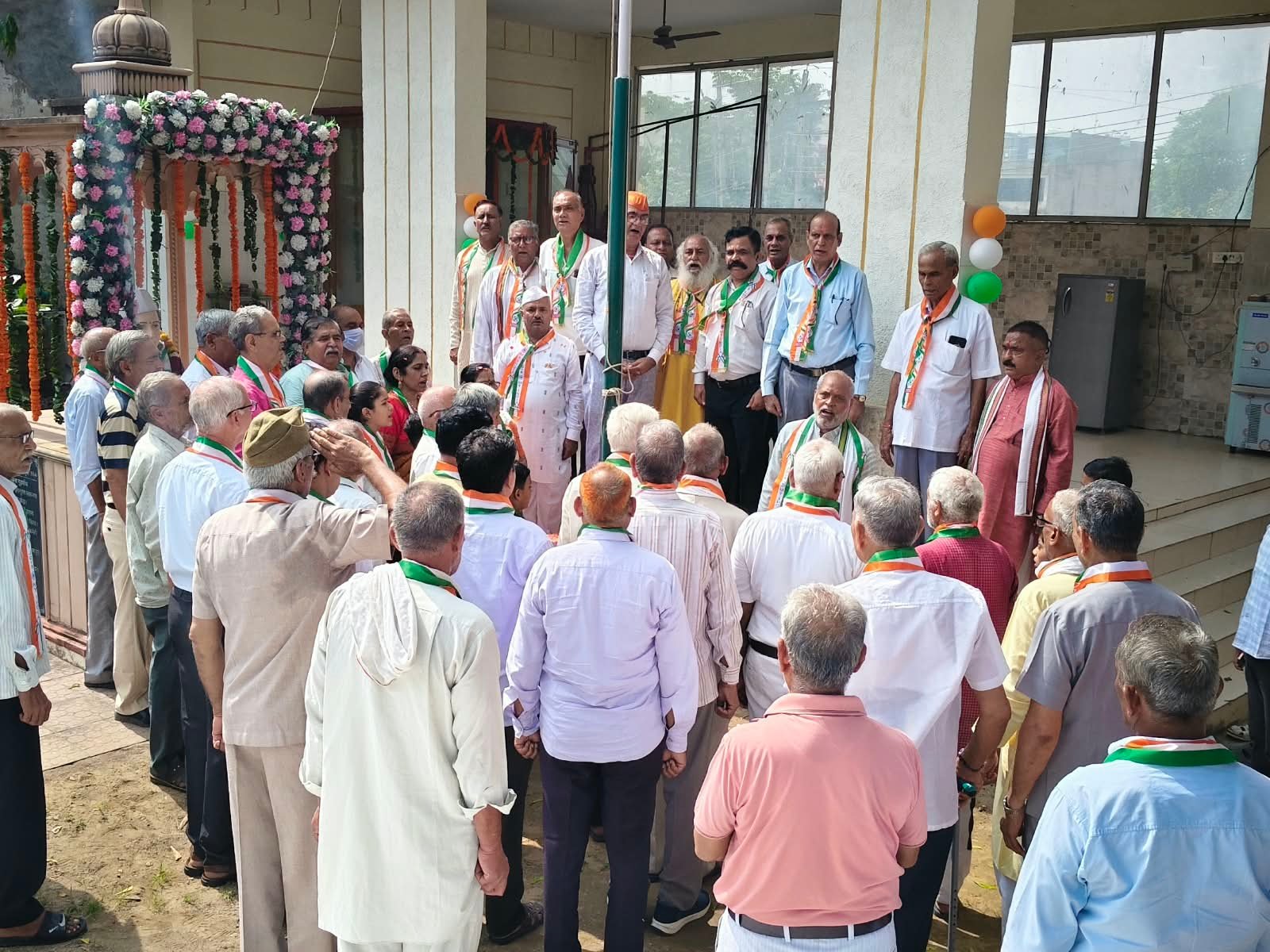 रेवाड़ी: 80वें स्वतंत्रता दिवस पर 15अगस्त को जिला वाइज श्रृंखला में जिला रेवाड़ी के ब्राह्मणों की एक विशेष बैठक ब्राह्मण सभा रेवाड़ी की धर्मशाला (ब्रह्मग़ढ़) रेवाड़ी में सम्पन्न हुई
