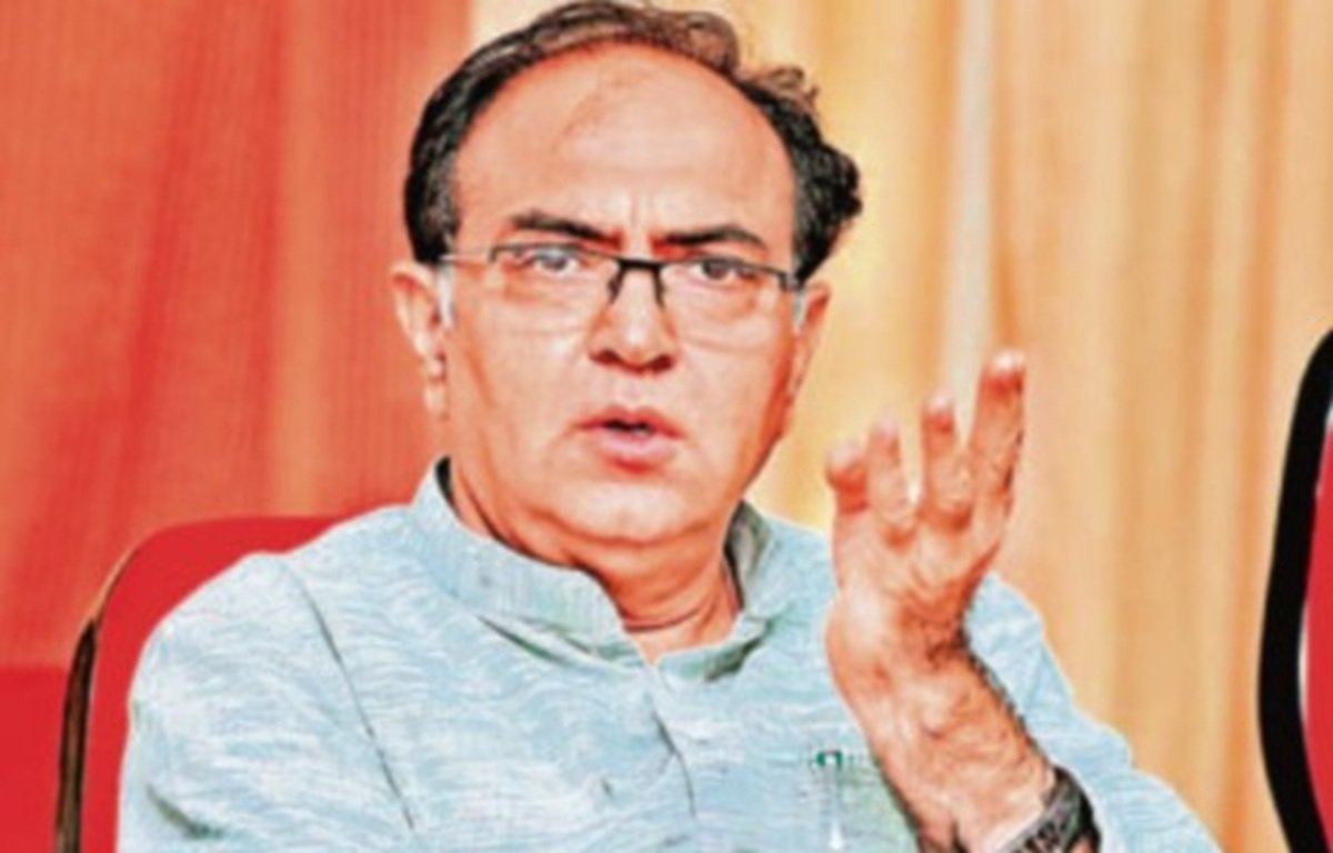 कैप्टेन अजय यादव