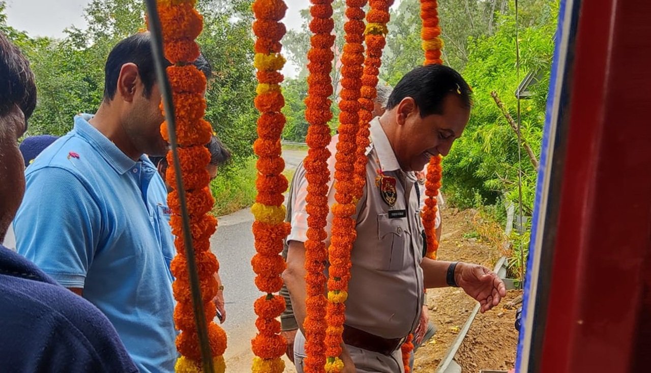 धारूहेड़ा: DSP Trafic ने रिबन काटकर किया ट्रैफिक बूथ का शुभारंभ
