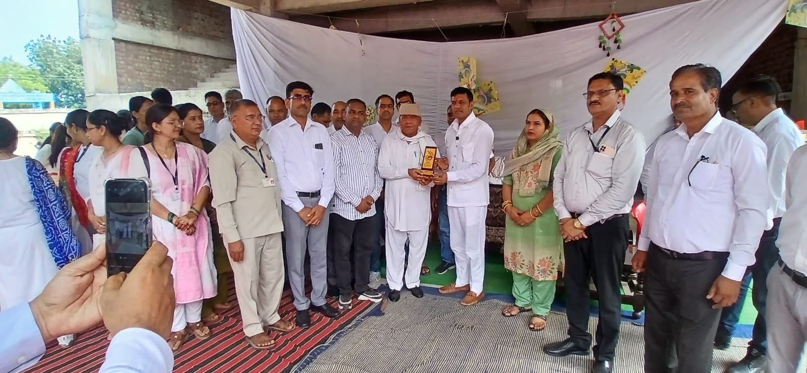 राजकीय मॉडल संस्कृति वरिष्ठ विद्यालय में स्वतंत्रता दिवस समारोह उत्साह के साथ मनाया