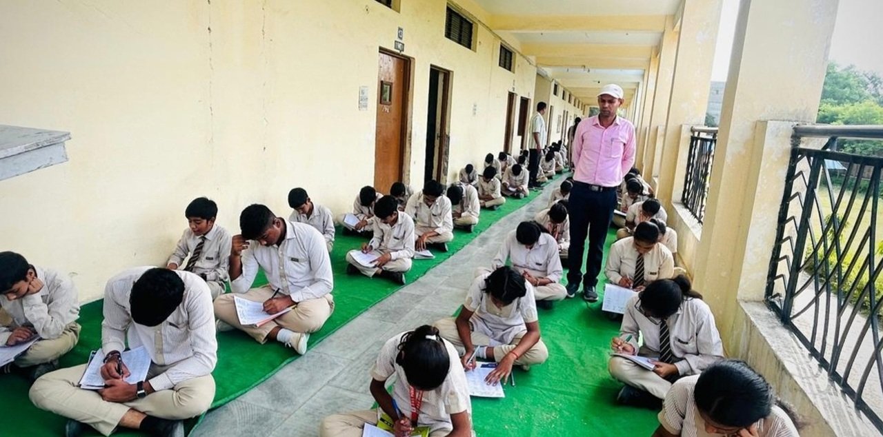 RDS School में सामान्य ज्ञान एवं जागरूकता परीक्षा आयोजित