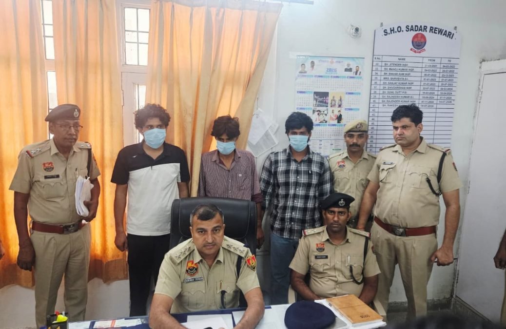 रेवाड़ी डबल मर्डर के मामले में 3 और आरोपी गिरफ्तार, वारदात में इस्तेमाल ब्रेज़ा कार बरामद
