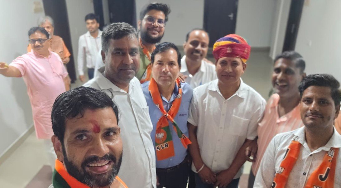 राजपूत समाज धारूहेड़ा ने भाजपा किसान मोर्चा के नवनियुक्त प्रदेश अध्यक्ष महेश सिंह चौहान का किया भव्य स्वागत