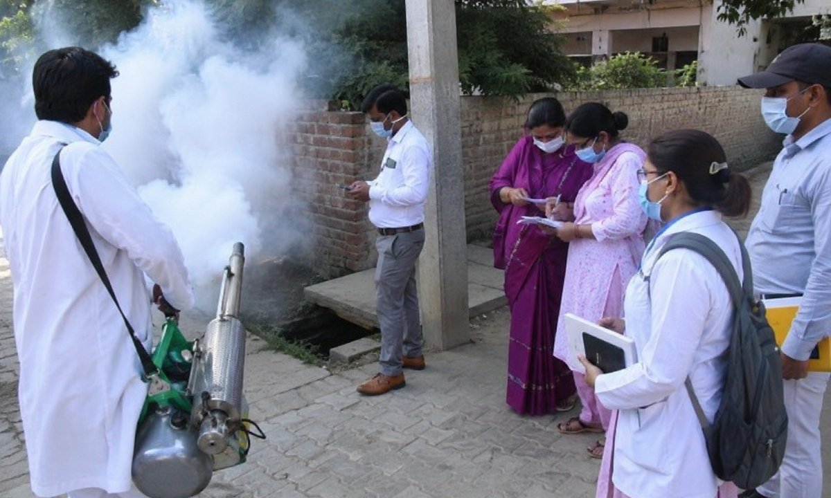 बारिश में रेवाड़ी में बढ़ रहा है इस बिमारी का खतरा
