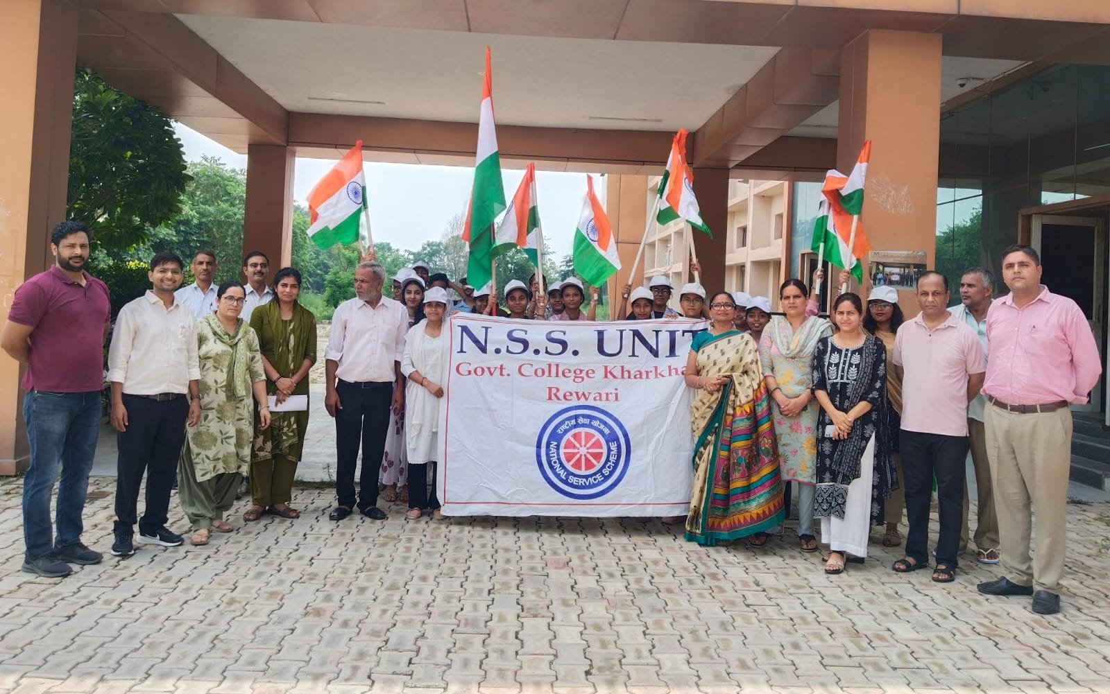 A massive Tricolour rally was taken out under the 'Har Ghar Tiranga' campaign.