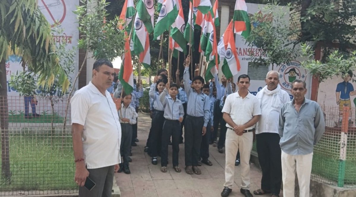 रालियावास में निकाली तिरंगा यात्रा