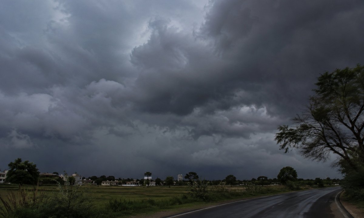 अगले दो दिनों तक हरियाणा के इन जिलों में चमक गरज के साथ होगी तूफानी बारिश