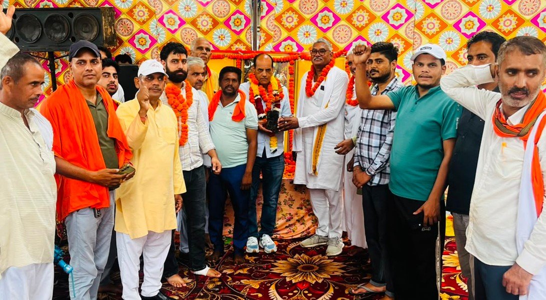 गोरक्षक देवेंद्र यादव की द्वितीय पुण्य तिथि पर रक्तदान शिविर व श्रद्धांजलि सभा आयोजित