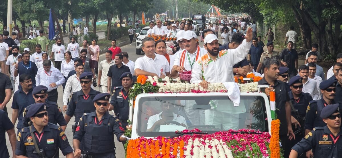 नशा मुक्त हरियाणा के संकल्प के साथ एकजुट हुआ रेवाड़ी! नशा मुक्त हरियाणा के संकल्प के साथ एकजुट हुआ रेवाड़ी!