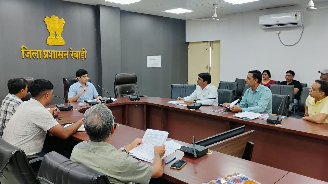 रेवाड़ी, 18 सितंबर। जिले में एनीमिया की रोकथाम और नियंत्रण के लिए 17 सितंबर से 25 दिसंबर 2026 तक 100 दिवसीय एनीमिया नियंत्रण अभियान चलाया जा रहा है।