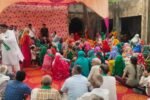 धारूहेड़ा: इनेलो की महिला प्रदेश प्रभारी सुनैना चौटाला सोमवार को धारूहेड़ा के गांव बुडानी पहुंचीं।