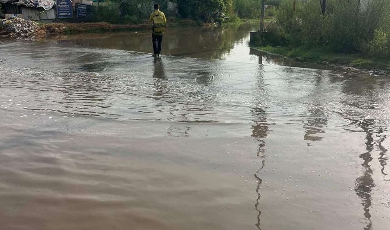 भिवाड़ी ने फिर छोड़ा काला रसायनयुक्त पानी, धारूहेड़ा की सड़के हुई लबालब