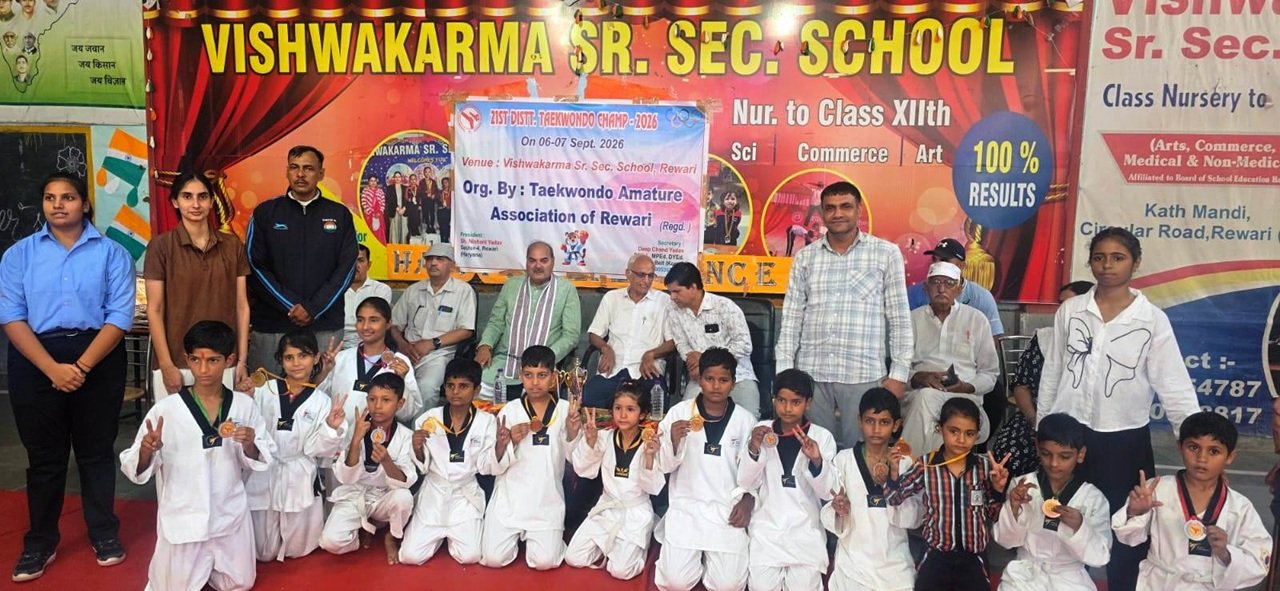 21वीं जिला स्तरीय ताइक्वांडो में विवेकानंद स्कूल धारूहेड़ा बना चैंपियन, विजेताओं को विधायक लक्ष्मण सिंह यादवने किया सम्मानित