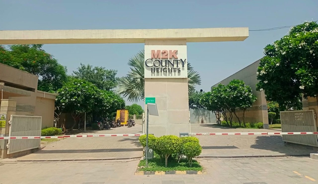 M2K County Heights