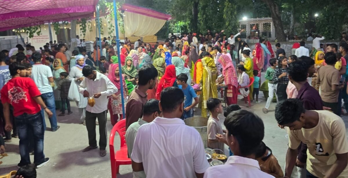 धारूहेड़ा (Best24News) नंदरामपुर बास गांव में बाबा मंगलदास जी महाराज के स्मृति दिवस पर मेले का आयोजन किया गया।
