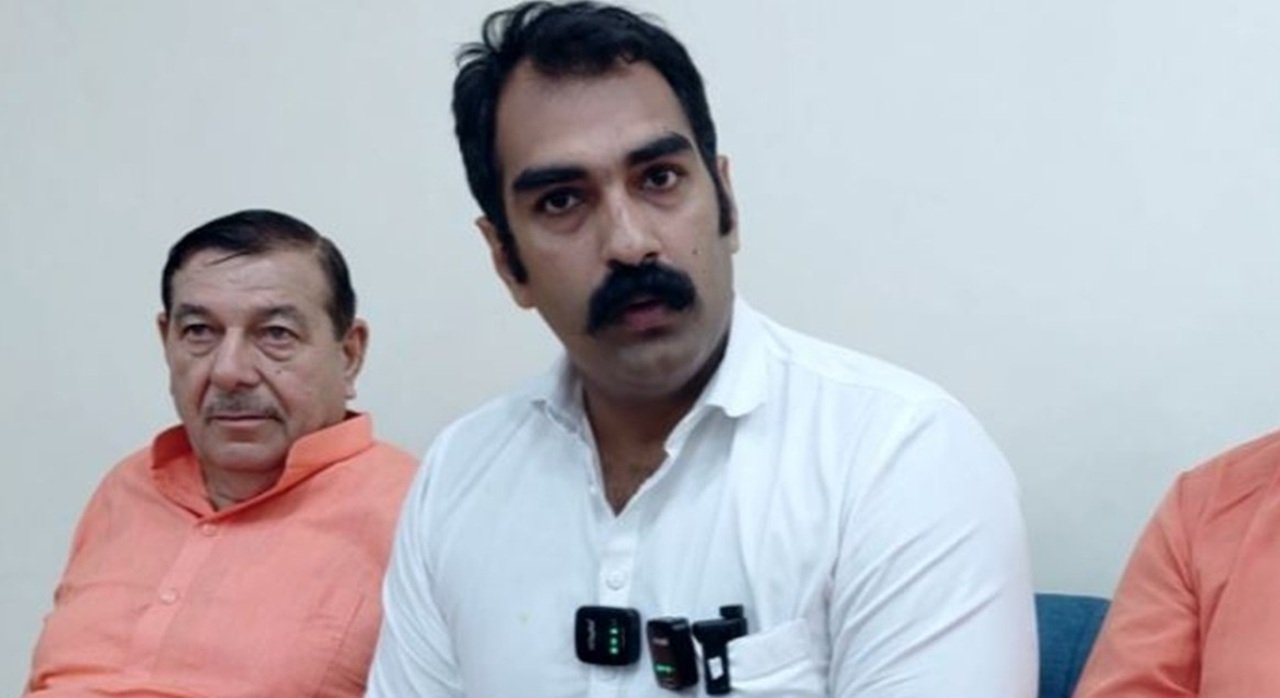 BJP सांसद धर्मबीर के बेटे ने हांसी में की प्रेस वार्ता, पढिए Gen-Z आंदोलन को लेकर क्या कहा