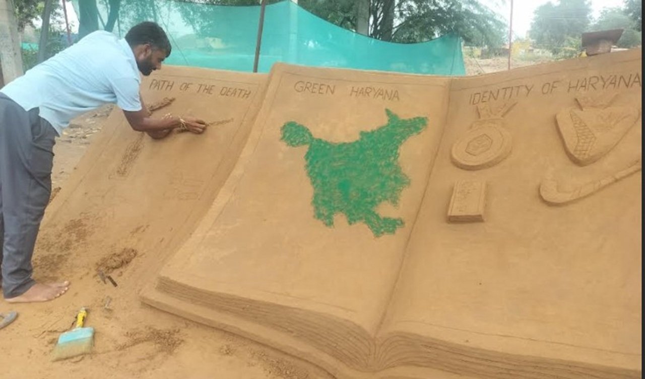 रेवाड़ी हाफ मैराथन में बिखरेगी सैंड आर्ट की छटा: रेत शिल्पकार लखनपाल देंगे नशे के खिलाफ संदेश