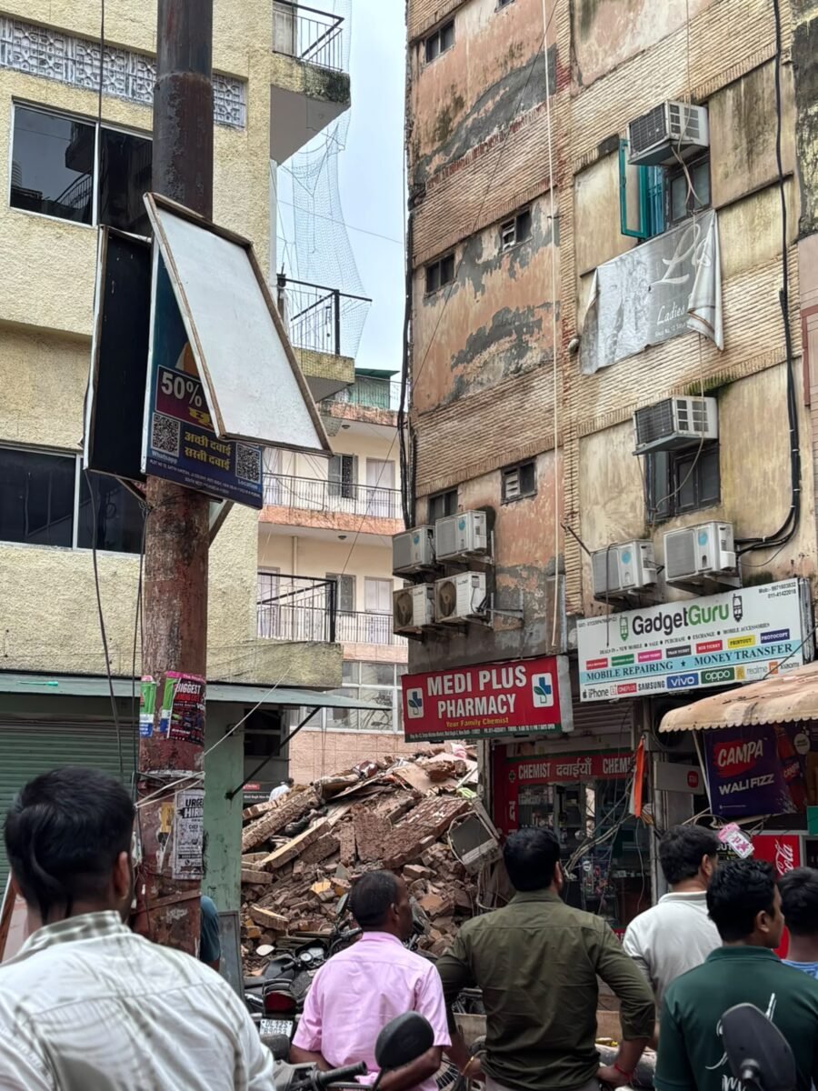 Satya Niketan Incident: हरि ओम बंसल Bhiwadi में दबोचा सत्य निकेतन इलाके में स्थित एक पांच मंजिला पीजी इमारत अचानक भरभराकर गिर गई