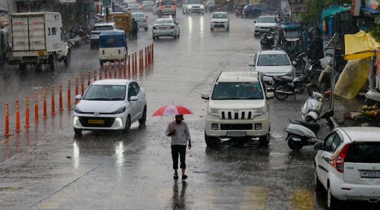 ह​रियाणा में 15 जिलों में आधी का अर्लट, दो दिन होगी तेज बारिश