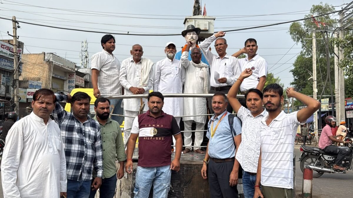 'शहीद भगत सिंह यादगार कमेटी' एवं युवा संगठन के तत्वावधान में एक भव्य स्मृति सभा का आयोजन किया गया।