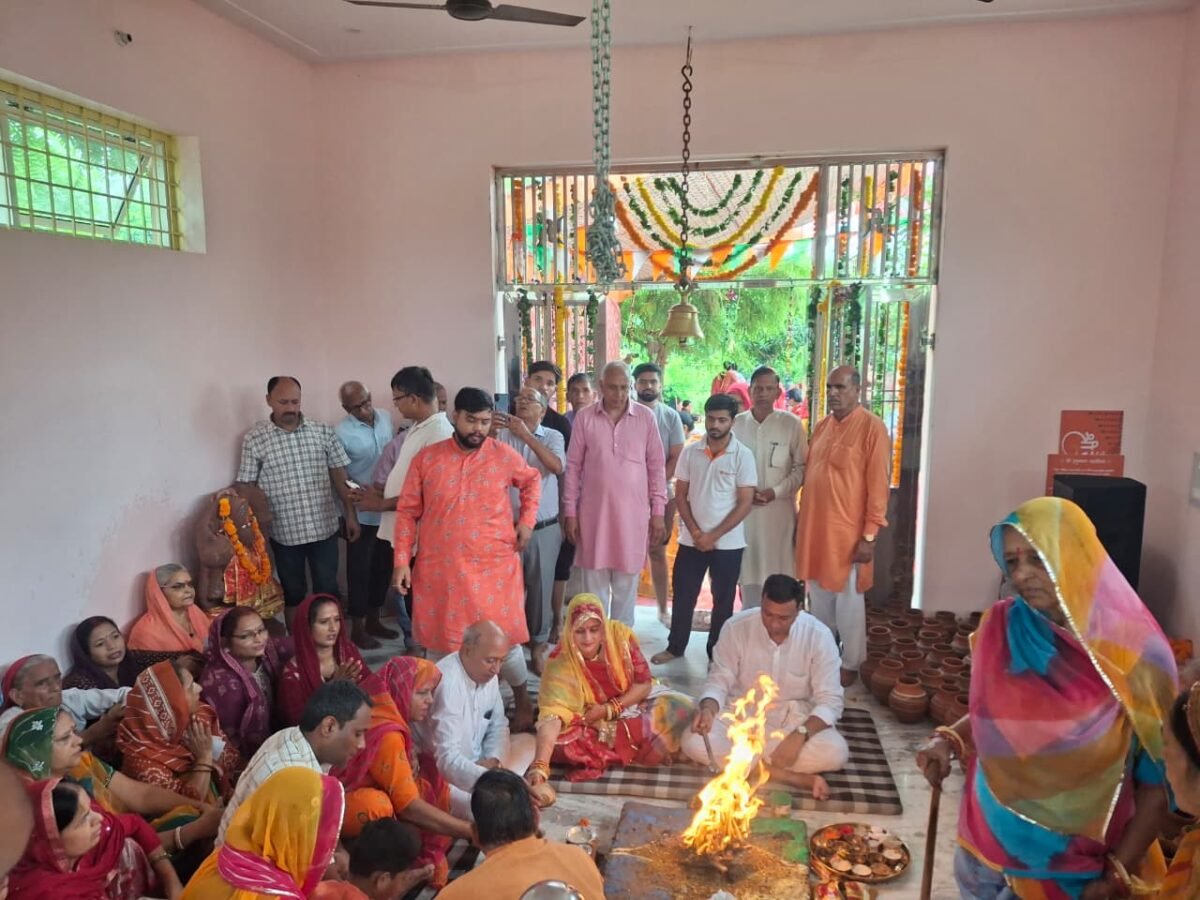 नर्मदेश्वर मंदिर में बजरंग बली की मूर्ति प्राण-प्रतिष्ठा