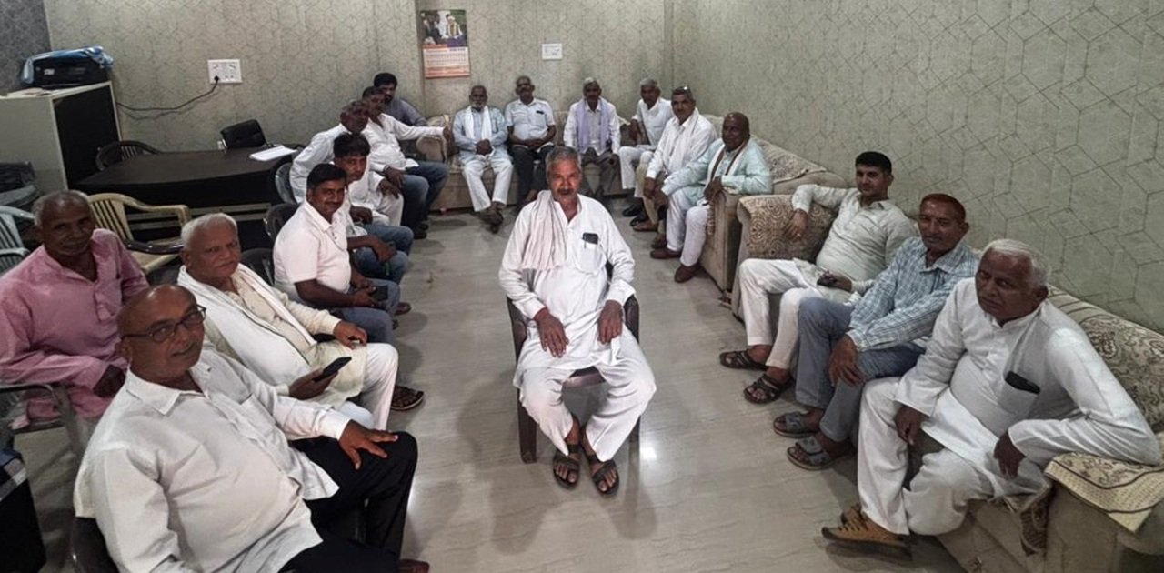 मसानी बैराज व साहिबी नदी संरक्षण को लेकर पंचायत घर में हुई अहम बैठक