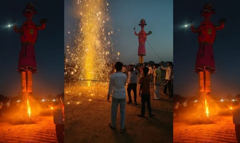 धू धू कर जला 100 फीट का रावण, धारूहेड़ा रामलीला मैदान में लगे जय श्री राम के जयकारे