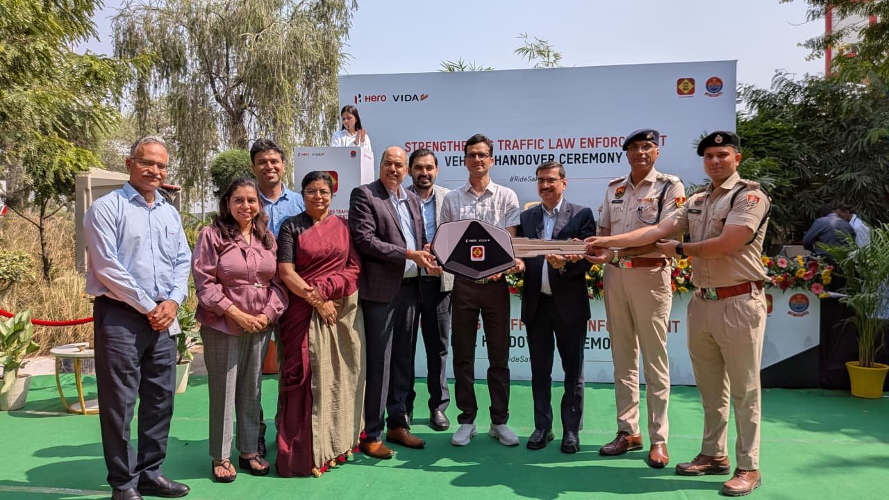 रेवाड़ी पुलिस को मिलीं 30 नई बाइक, धारूहेड़ा में हुआ फ्लैग ऑफ