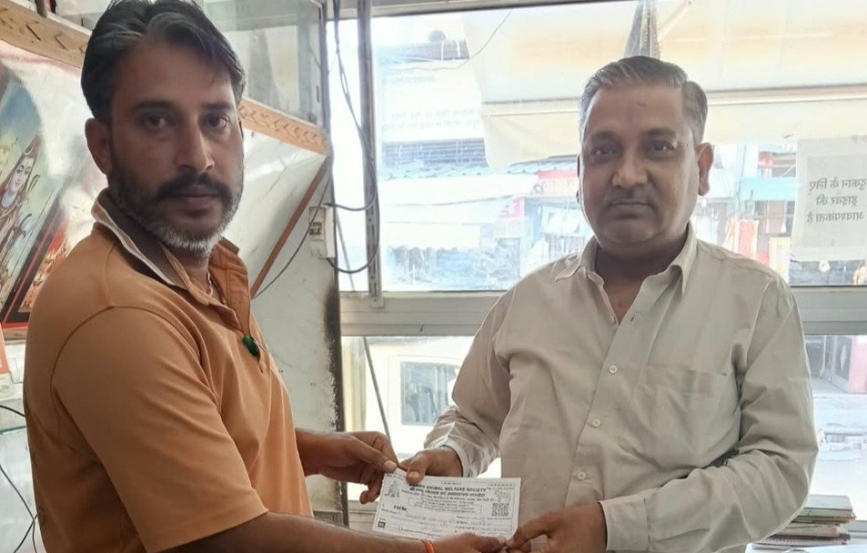 धारूहेड़ा नंदू गौशाला में तेज प्रकाश ने दिए 51 हजार रुपये