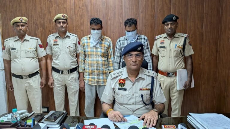 बावल में तीन शराब ठेकों पर लूटपाट और तोड़फोड़, दो आरोपी गिरफ्तार